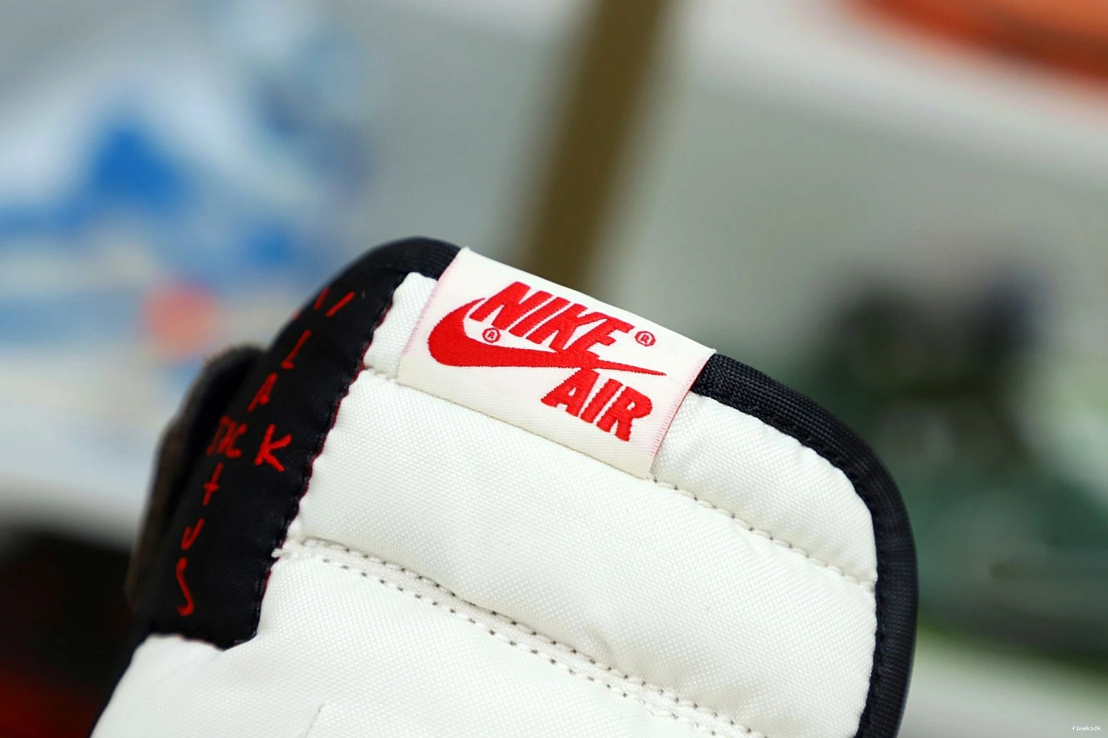 JORDAN X OG 1 SCOTT HIGH RETRO AIR TRAVIS 'MOCHA' 1001